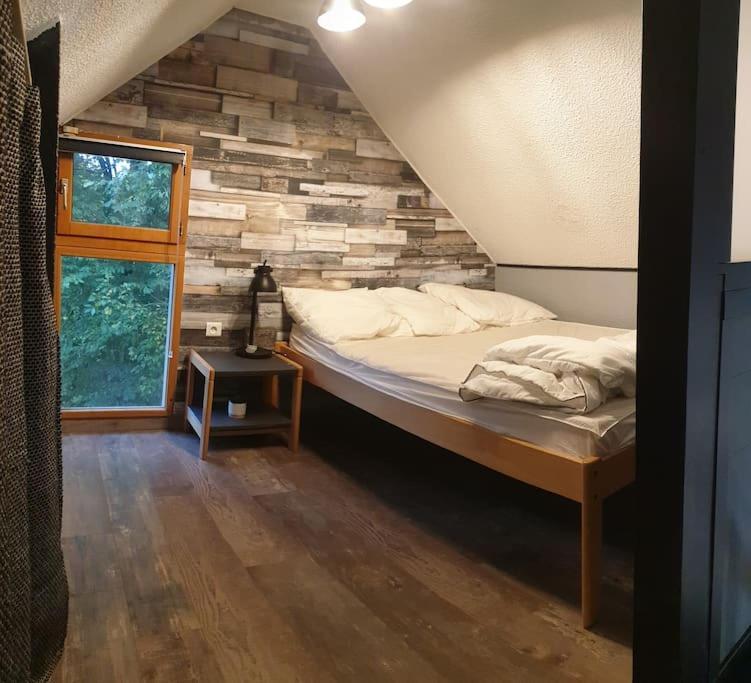 Gite N° 20, En Pleine Nature, Frontalier Signy-le-Petit Eksteriør billede